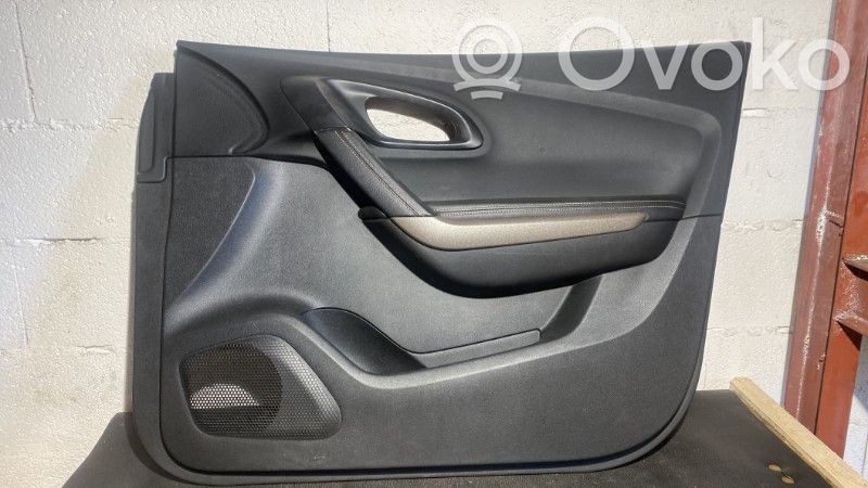 Renault Kadjar Revestimiento de puerta delantera 