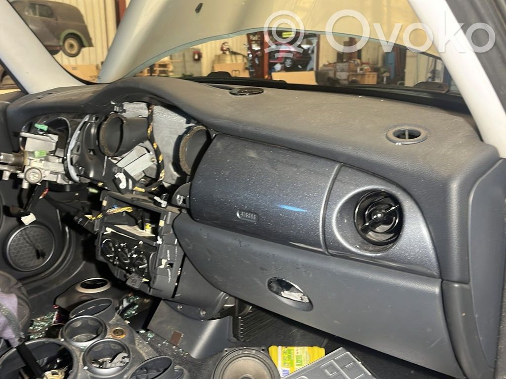 Mini One - Cooper R50 - 53 Panelis 