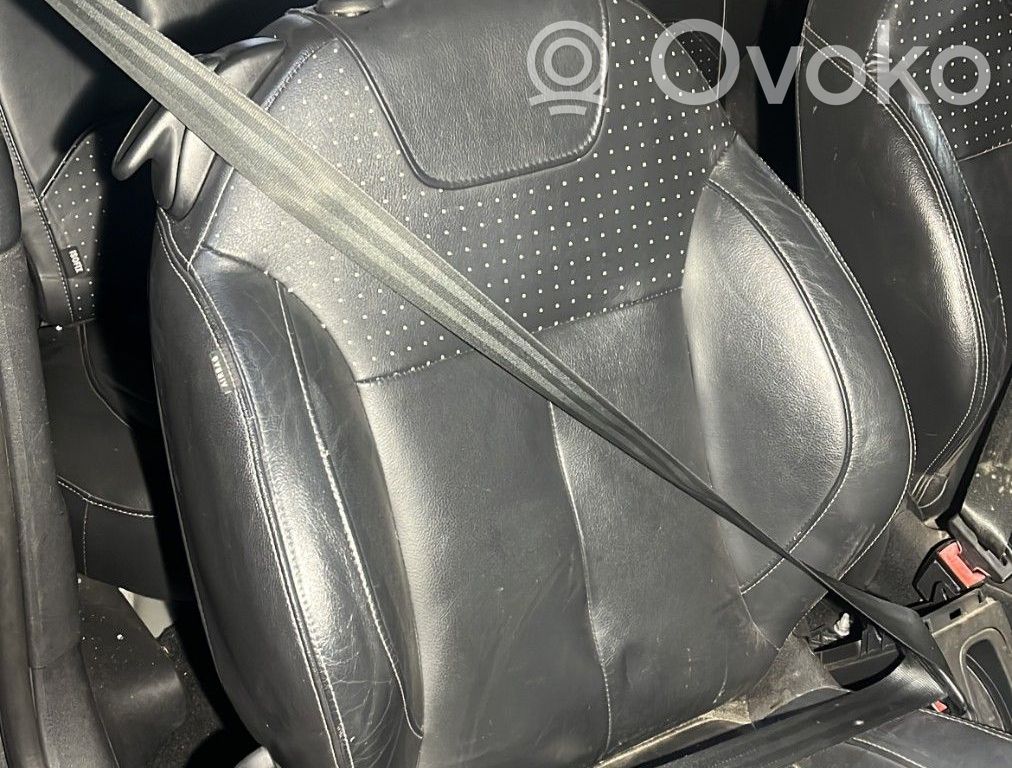 Citroen DS3 Cinturón delantero 