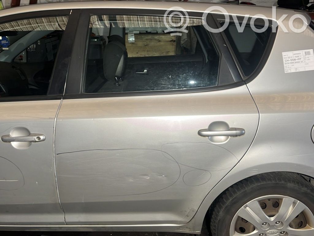 KIA Ceed Galinės durys 