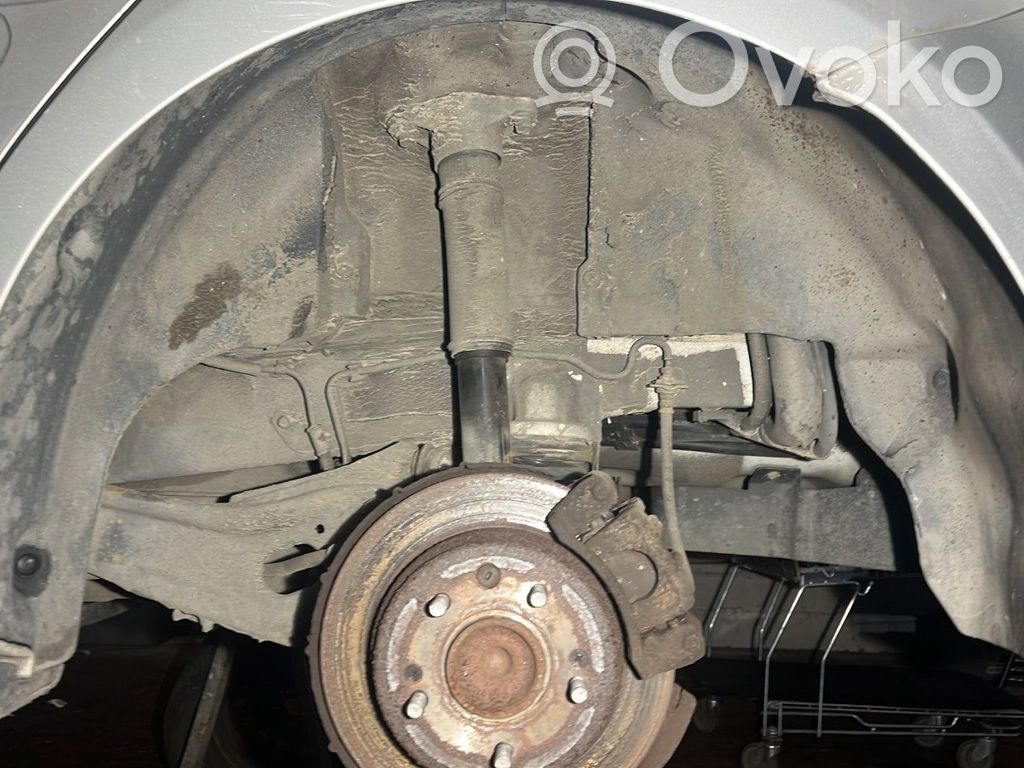 KIA Ceed Aizmugurējais apakšspārns 