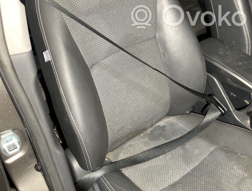 Toyota Verso Cinturón delantero 