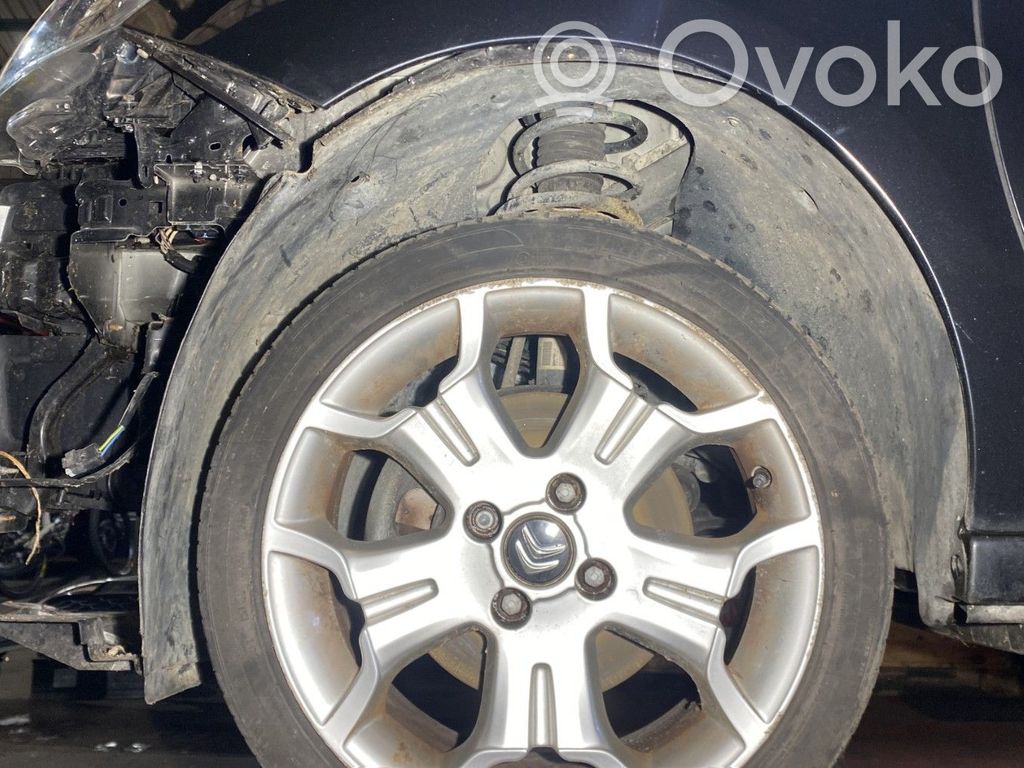 Citroen DS3 Rivestimento paraspruzzi passaruota anteriore 