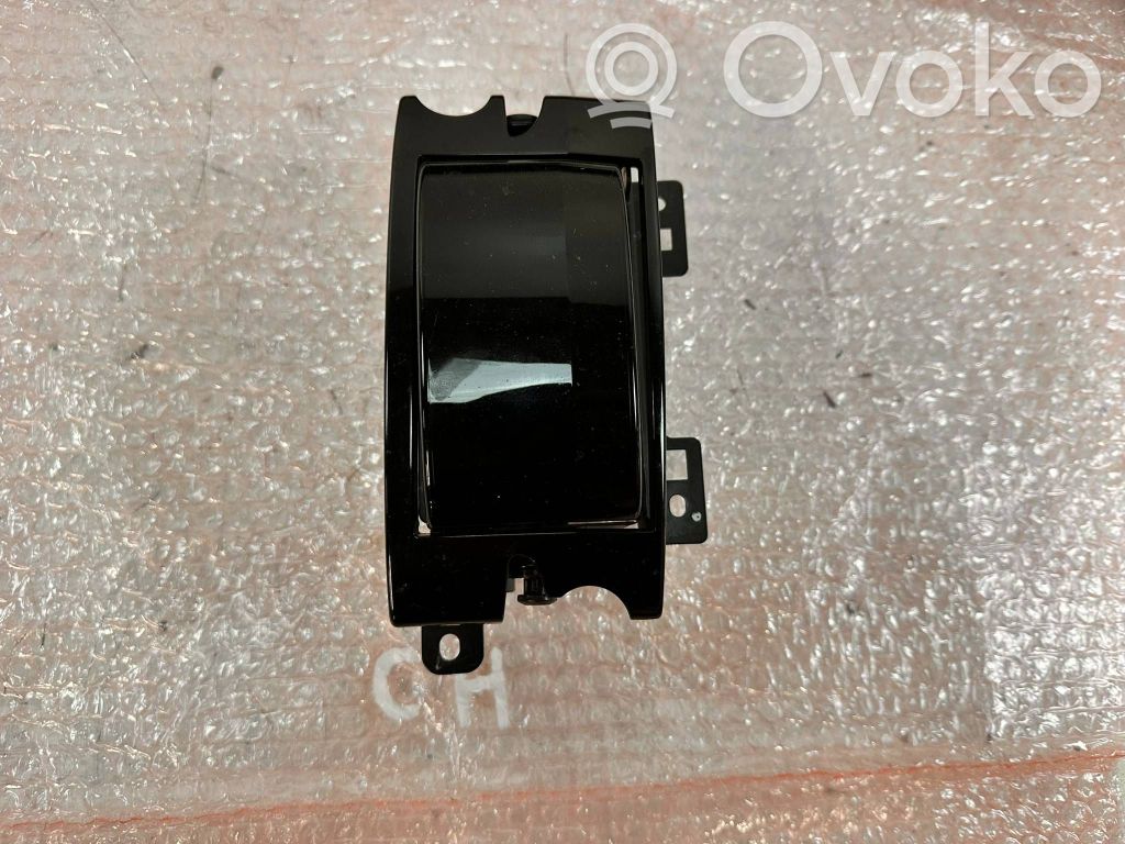 Audi A8 S8 D5 Distronic sensor radar 