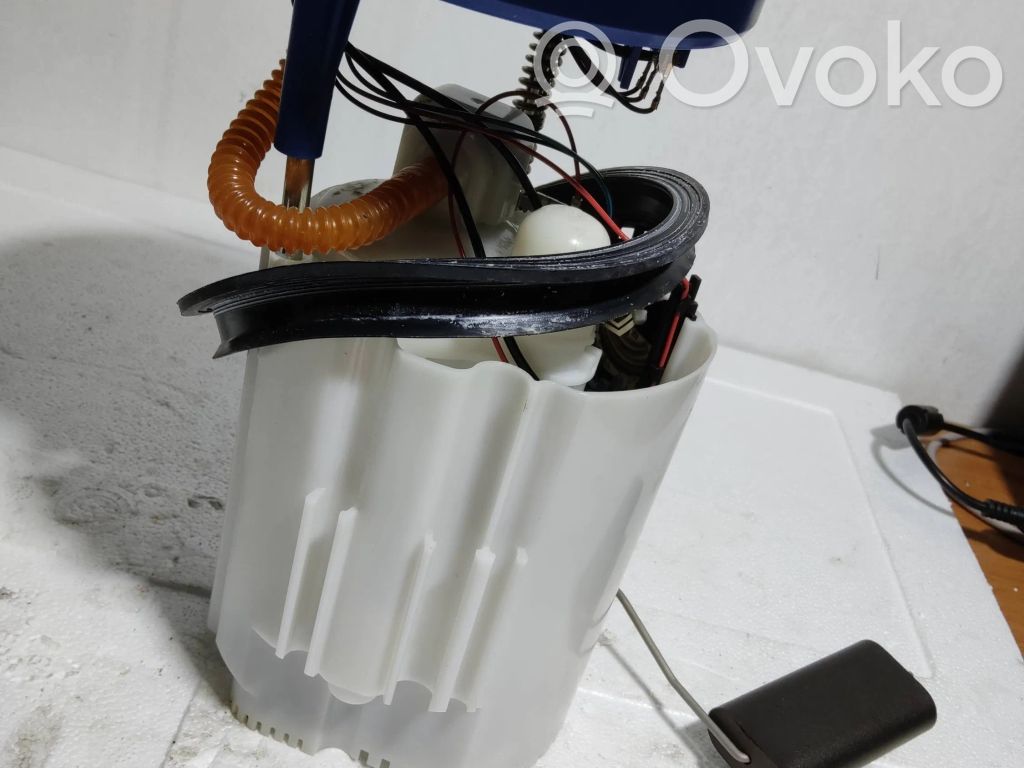 Skoda Fabia Mk3 (NJ) Bomba interna de combustible 
