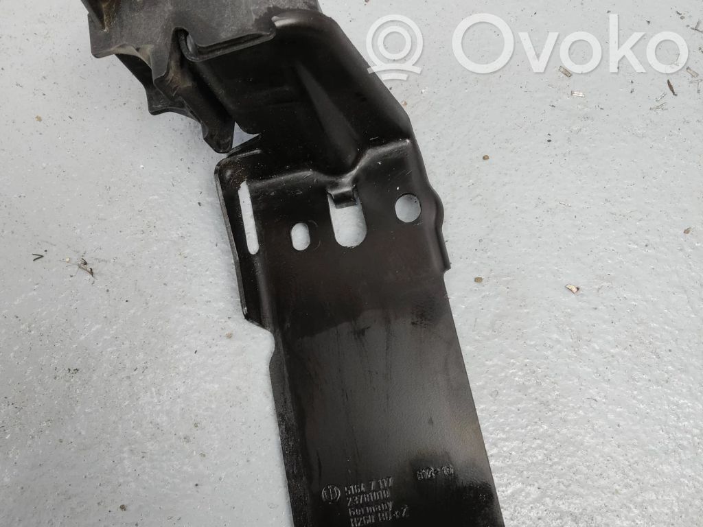 BMW X1 E84 Radiator mount bracket 