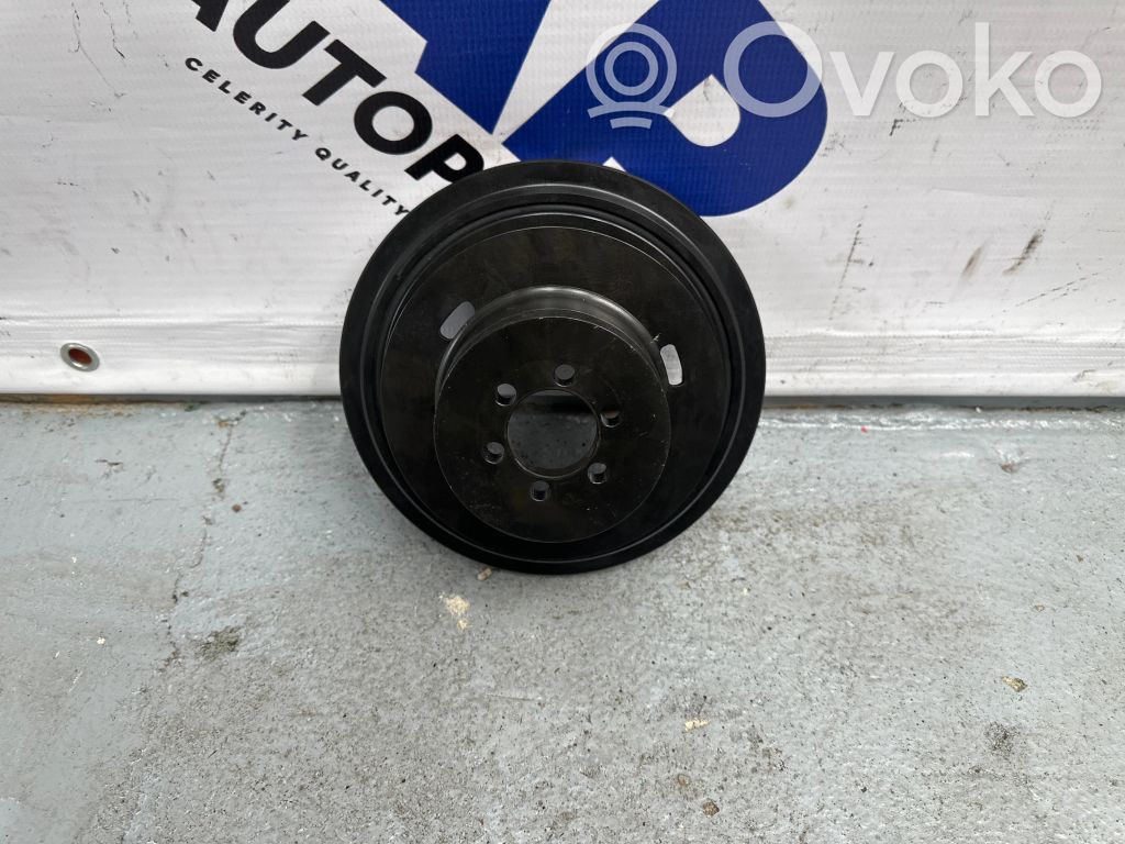 Peugeot 308 Crankshaft pulley 