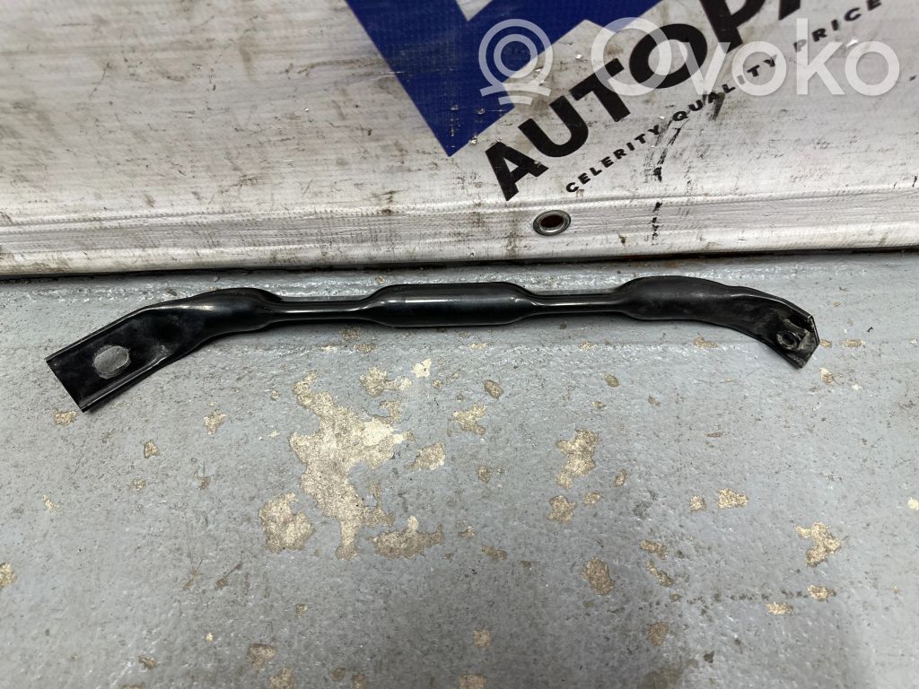BMW X5 E70 Radiator support slam panel bracket 