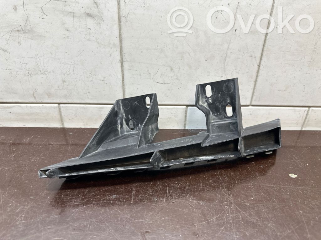 Audi Q7 4L Front bumper mounting bracket 