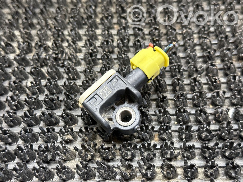 Porsche Cayenne (92A) Airbagsensor Crashsensor Drucksensor 