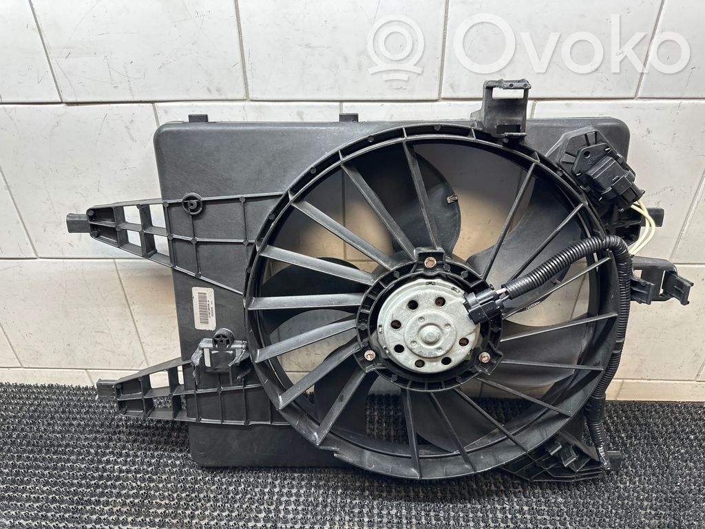 Renault Kangoo II Elektryczny wentylator chłodnicy 