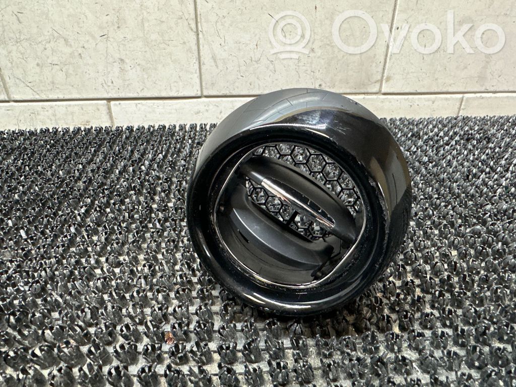 Renault Captur Šoninės oro grotelės 