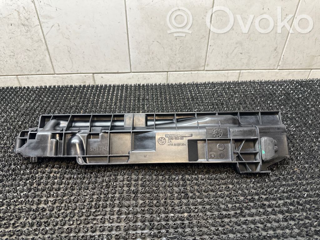 BMW 3 E90 E91 Radiator mount bracket 