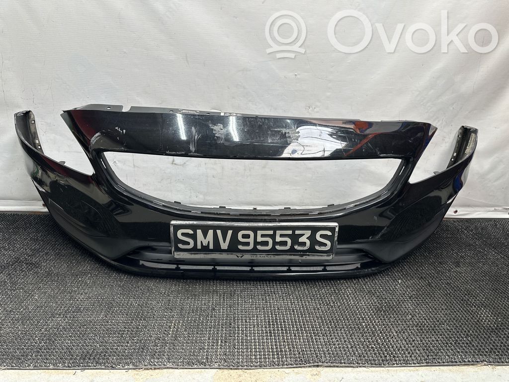 Volvo S60 Front bumper 