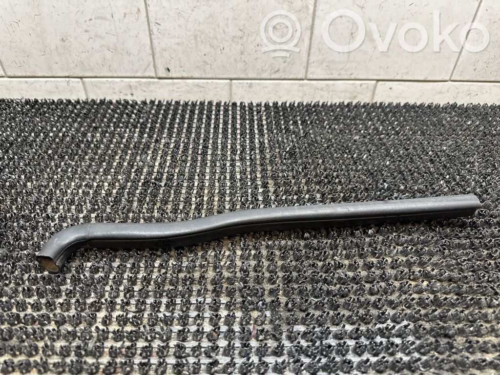 BMW 3 E90 E91 Engine compartment rubber 