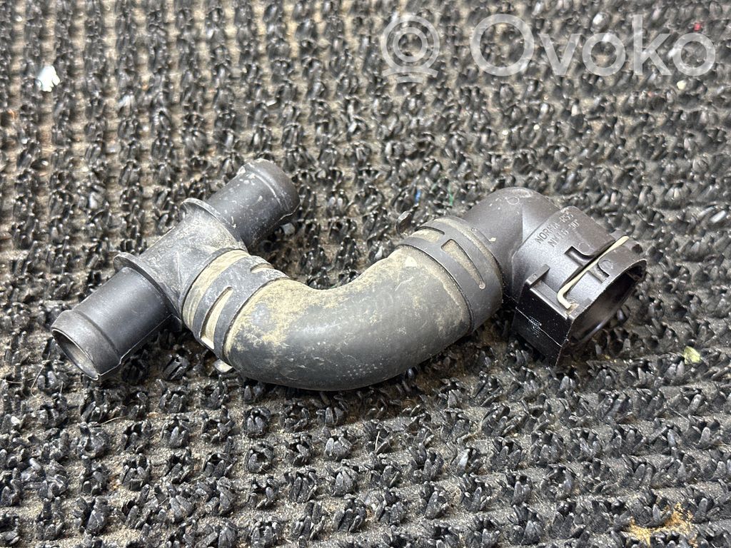 Jaguar XJL Engine coolant pipe/hose 