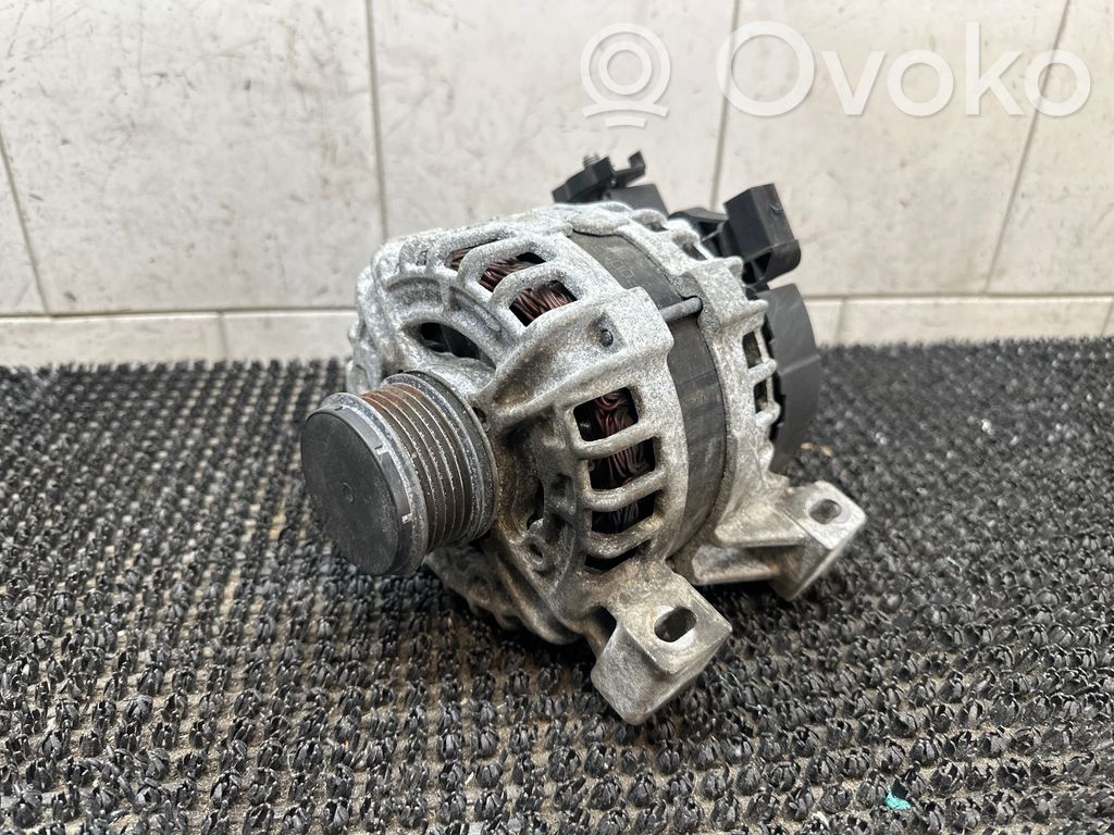 Volvo V40 Cross country Ģenerators 