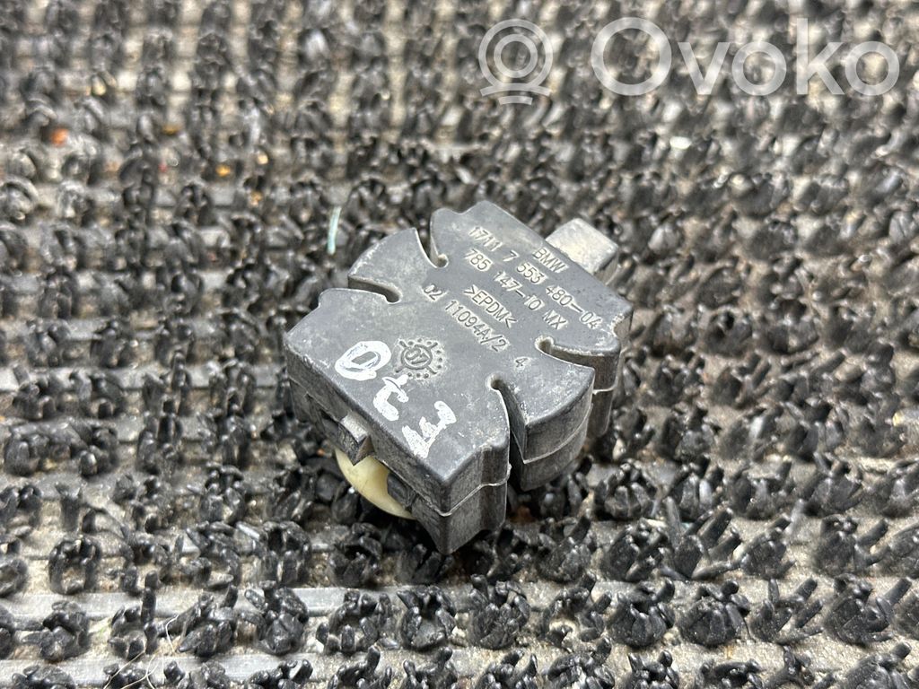 Radiator mount bracket   7553480