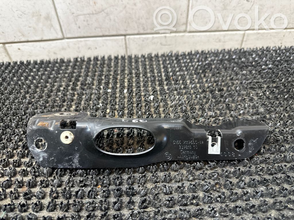 BMW 5 E60 E61 Other engine bay part 