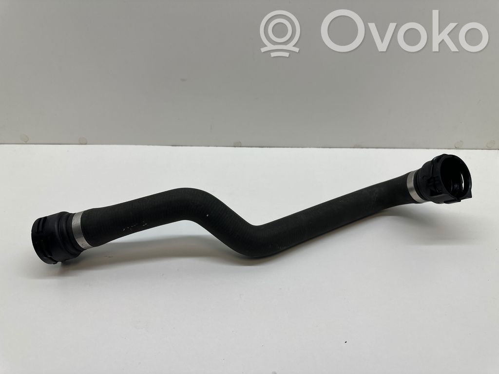 BMW 1 F20 F21 Conductă/furtun lichid de răcire motor 