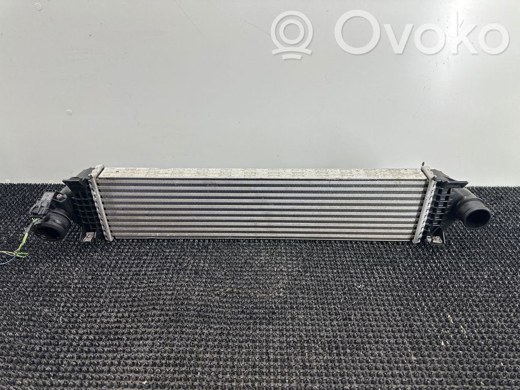 Volvo S60 Радиатор интеркулера 