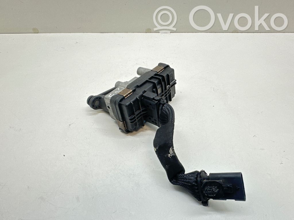 Jaguar XE Turbinos elektrinis valdymo aktuatorius 