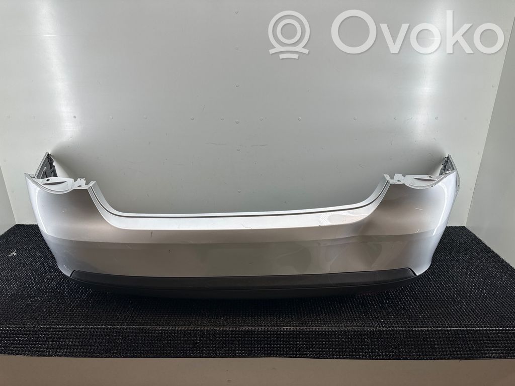 Volkswagen Jetta V Parachoques 