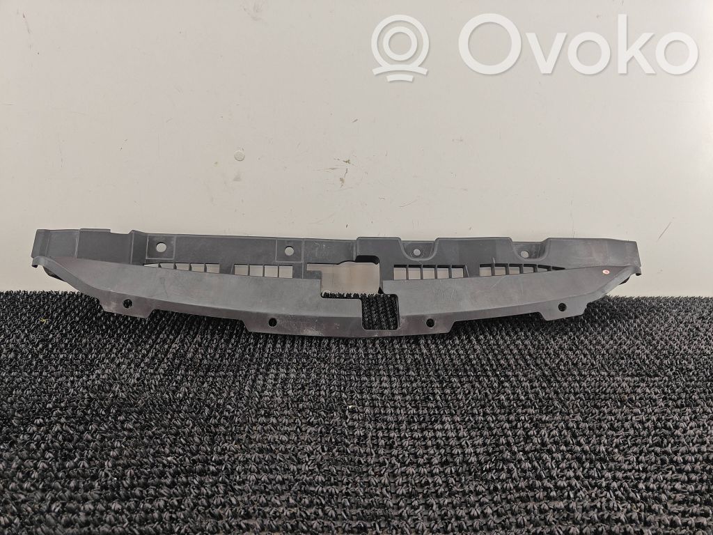 Subaru Legacy Engine bonnet/hood lock trim molding 