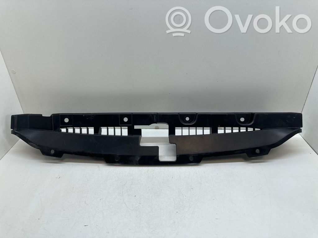 Subaru Legacy Engine bonnet/hood lock trim molding 