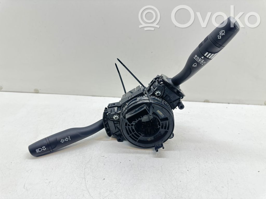 Chevrolet Malibu Wiper turn signal indicator stalk/switch 