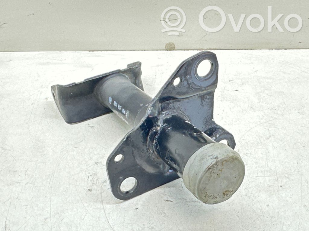 Volkswagen PASSAT B5 Front bumper shock/impact absorber 