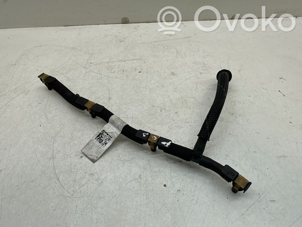 Ford Focus Fuel line pipe 