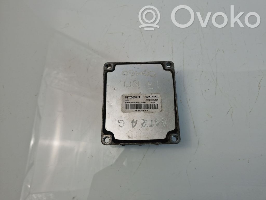 Opel Corsa C Engine control unit/module 
