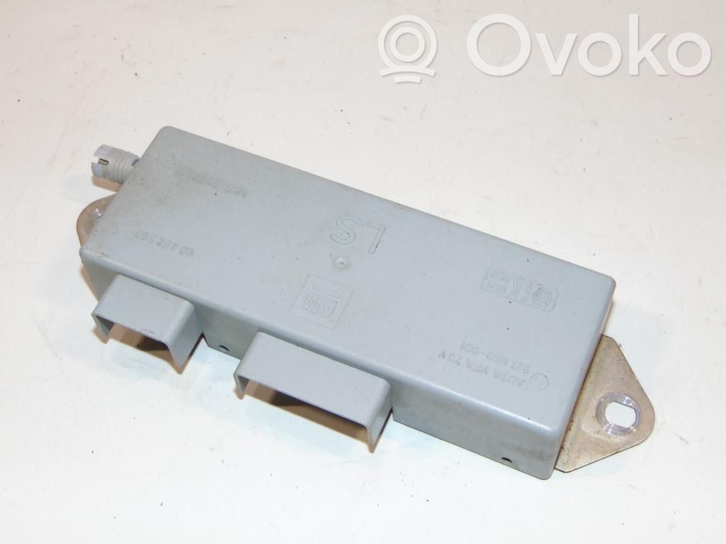 Opel Vectra B Aerial antenna amplifier 