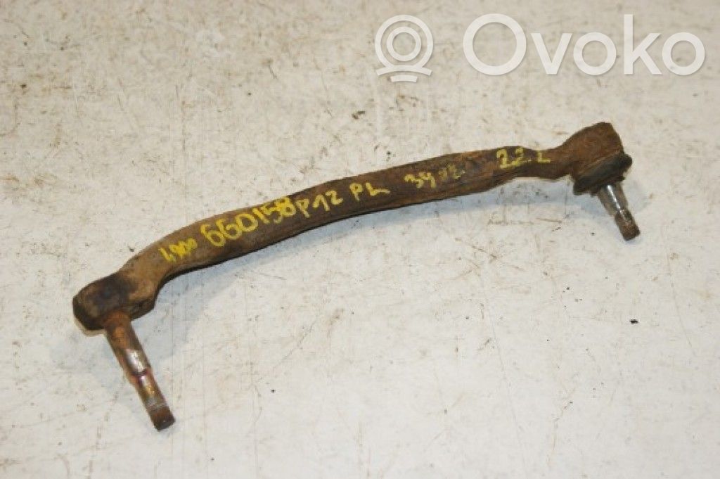Nissan Primera Querlenker vorne 
