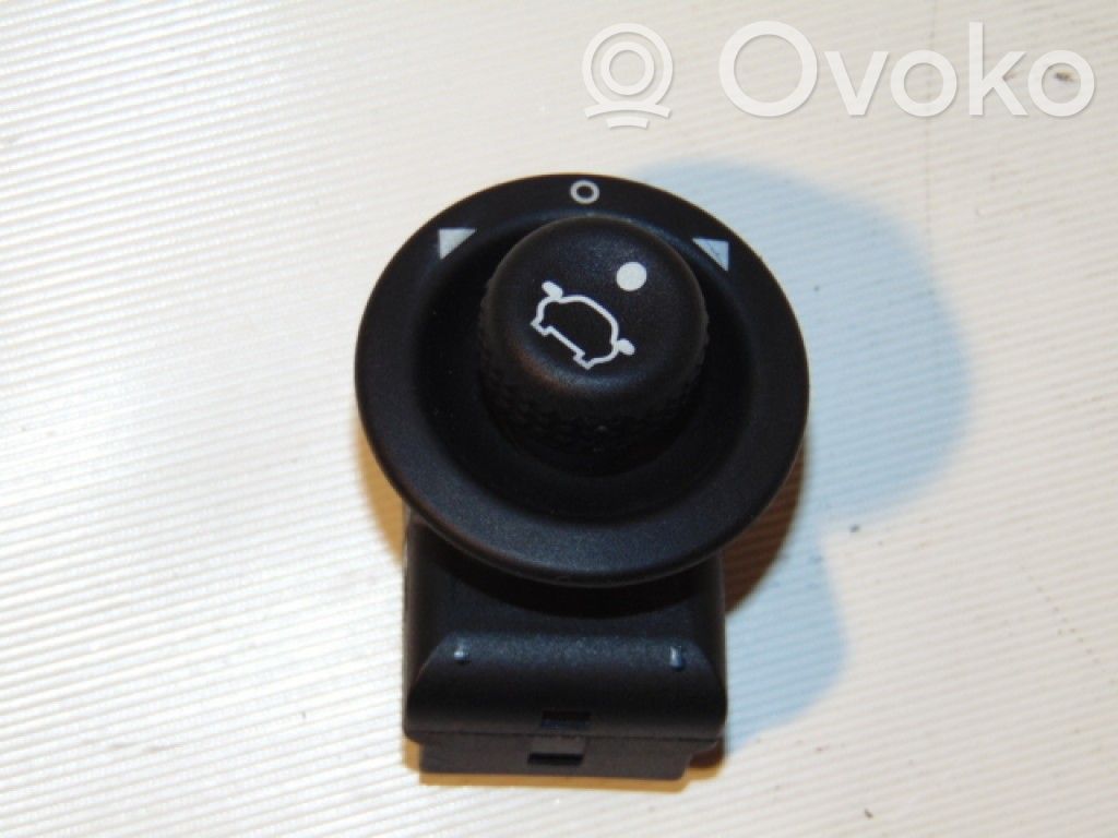 Ford Mondeo Mk III Wing mirror switch 
