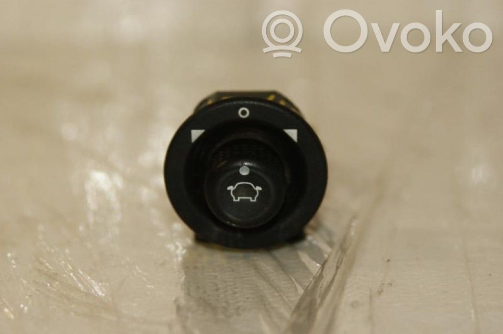 Ford Mondeo Mk III Wing mirror switch 