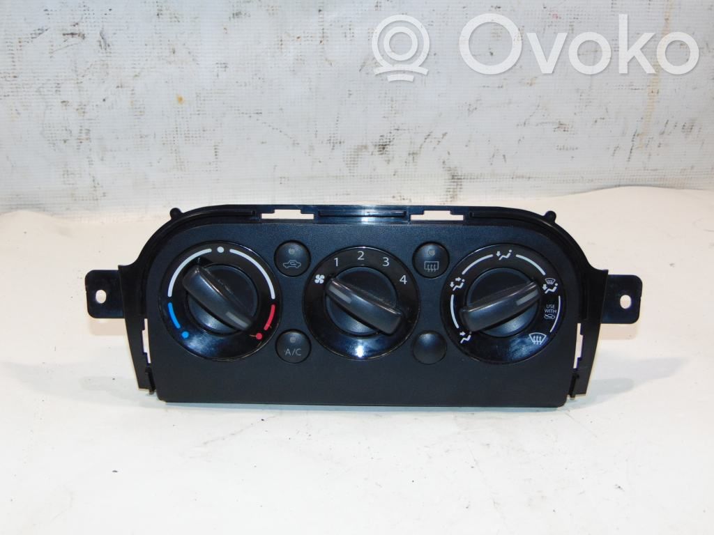 Suzuki SX4 Climate control unit 