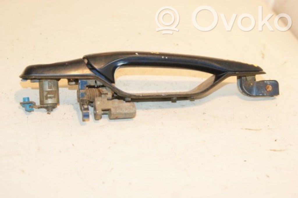 Mitsubishi Lancer Manecilla externa puerta delantera 