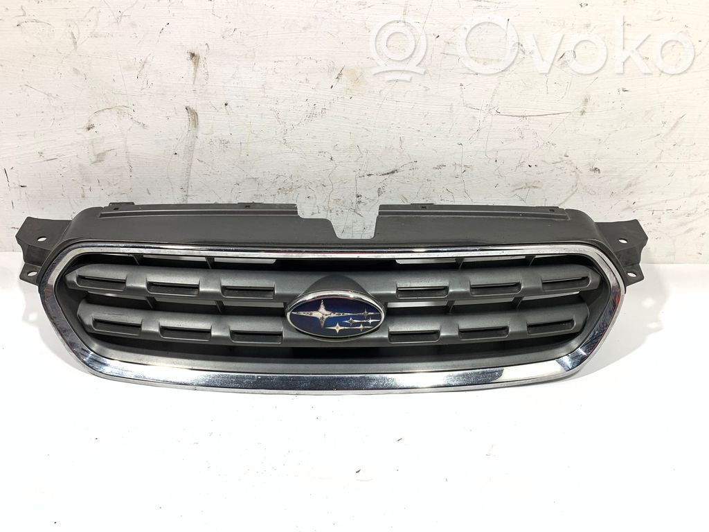 Subaru Outback Etupuskurin ylempi jäähdytinsäleikkö 