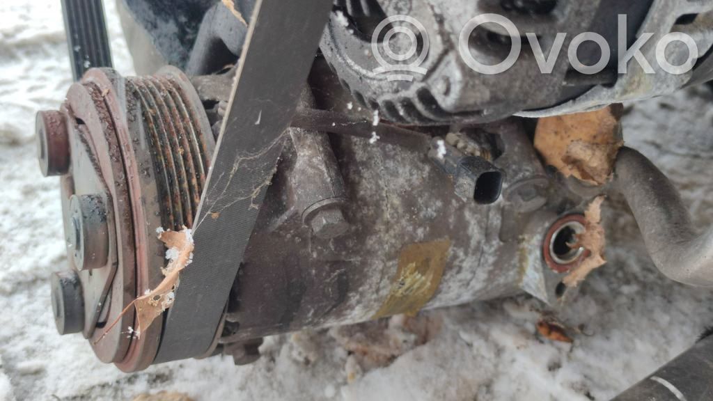Ford C-MAX I Air conditioning (A/C) compressor (pump) 