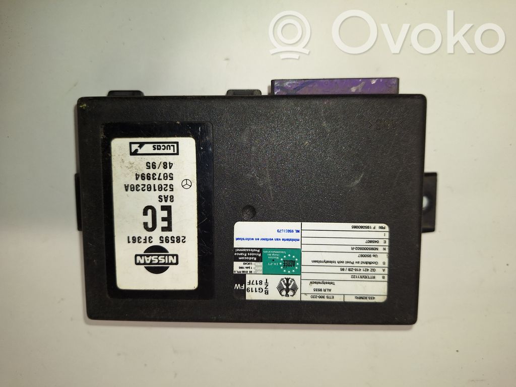 Door central lock control unit/module   285953F361