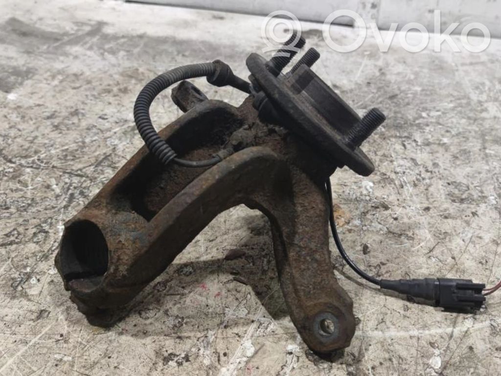 Ford Fiesta Fuso a snodo con mozzo ruota anteriore 