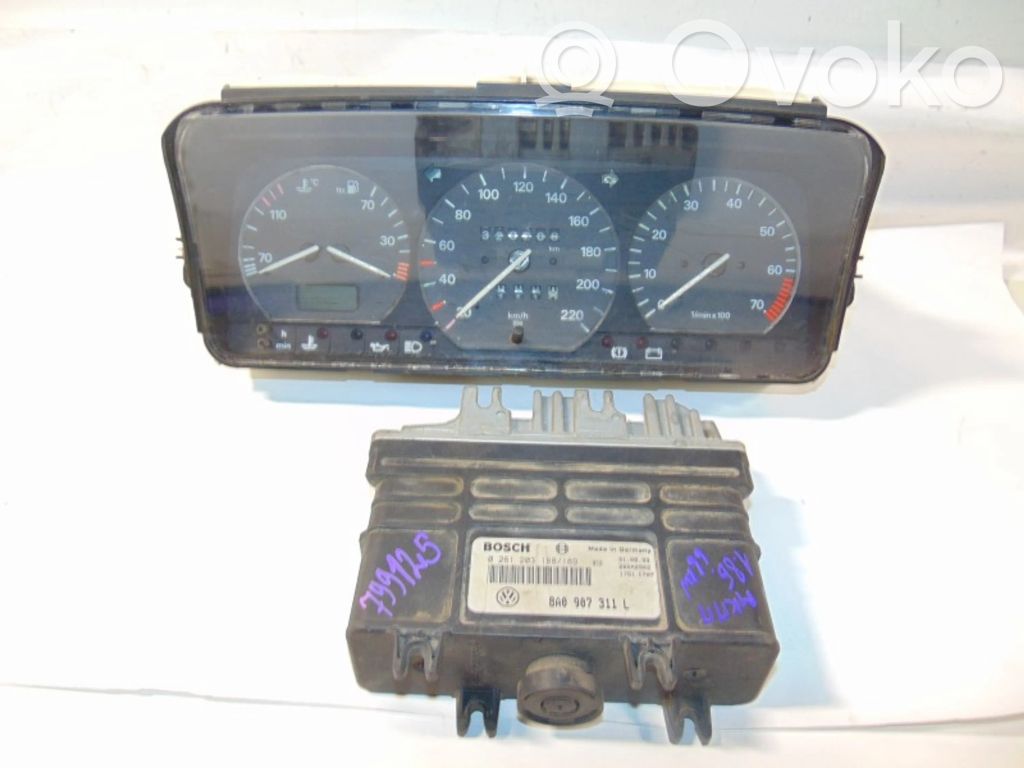 Volkswagen PASSAT B4 Komputer / Sterownik ECU i komplet kluczy 