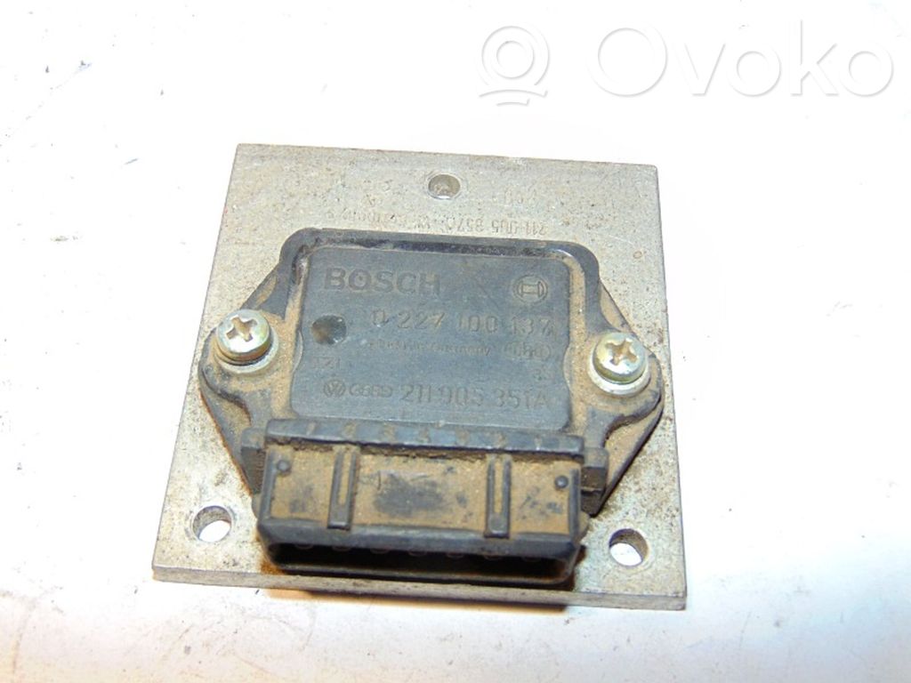 Wzmacniacz / Moduł zapłonu   211905351A,227100137