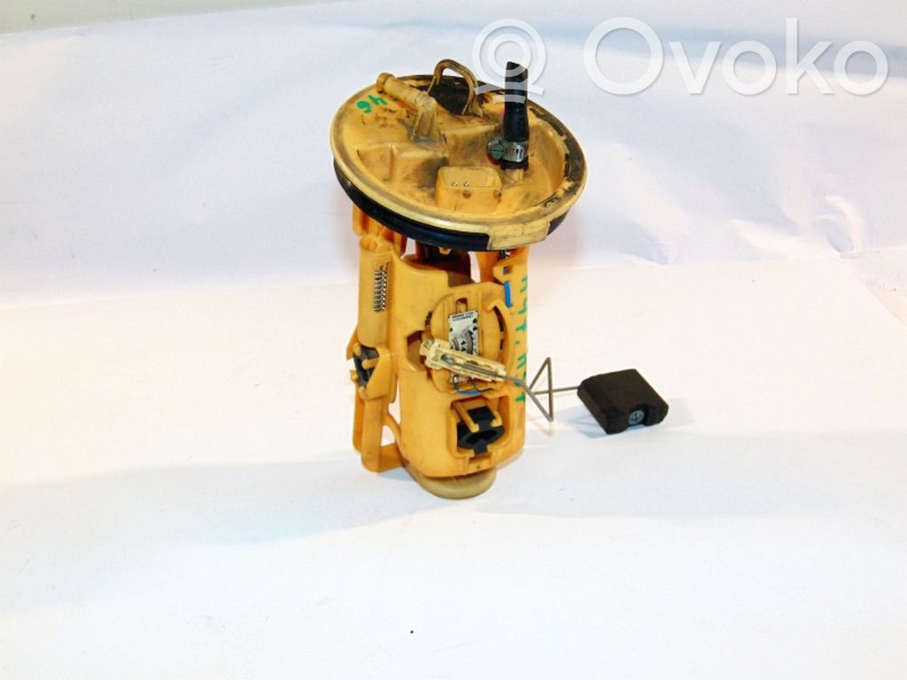 BMW 3 E46 Bomba interna de combustible 