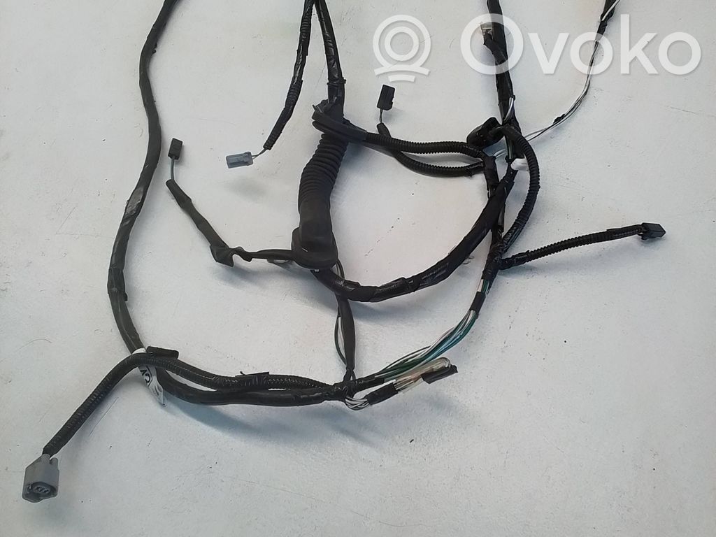 Toyota Auris E180 Arnés de cableado de la puerta trasera/maletero 