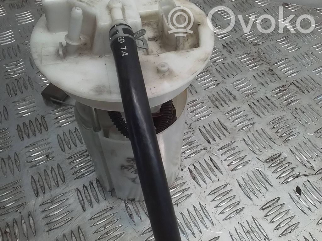 Ford Fiesta Bomba interna de combustible 