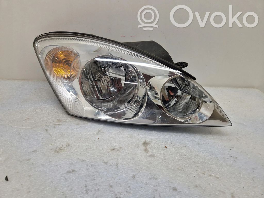 KIA Ceed Scheinwerfer 