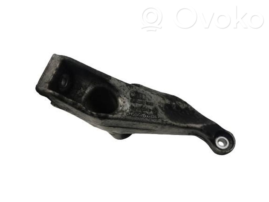 Audi A4 S4 B7 8E 8H Engine mounting bracket 